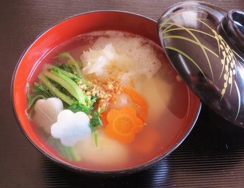 ごま香る 揚げ餅のお雑煮